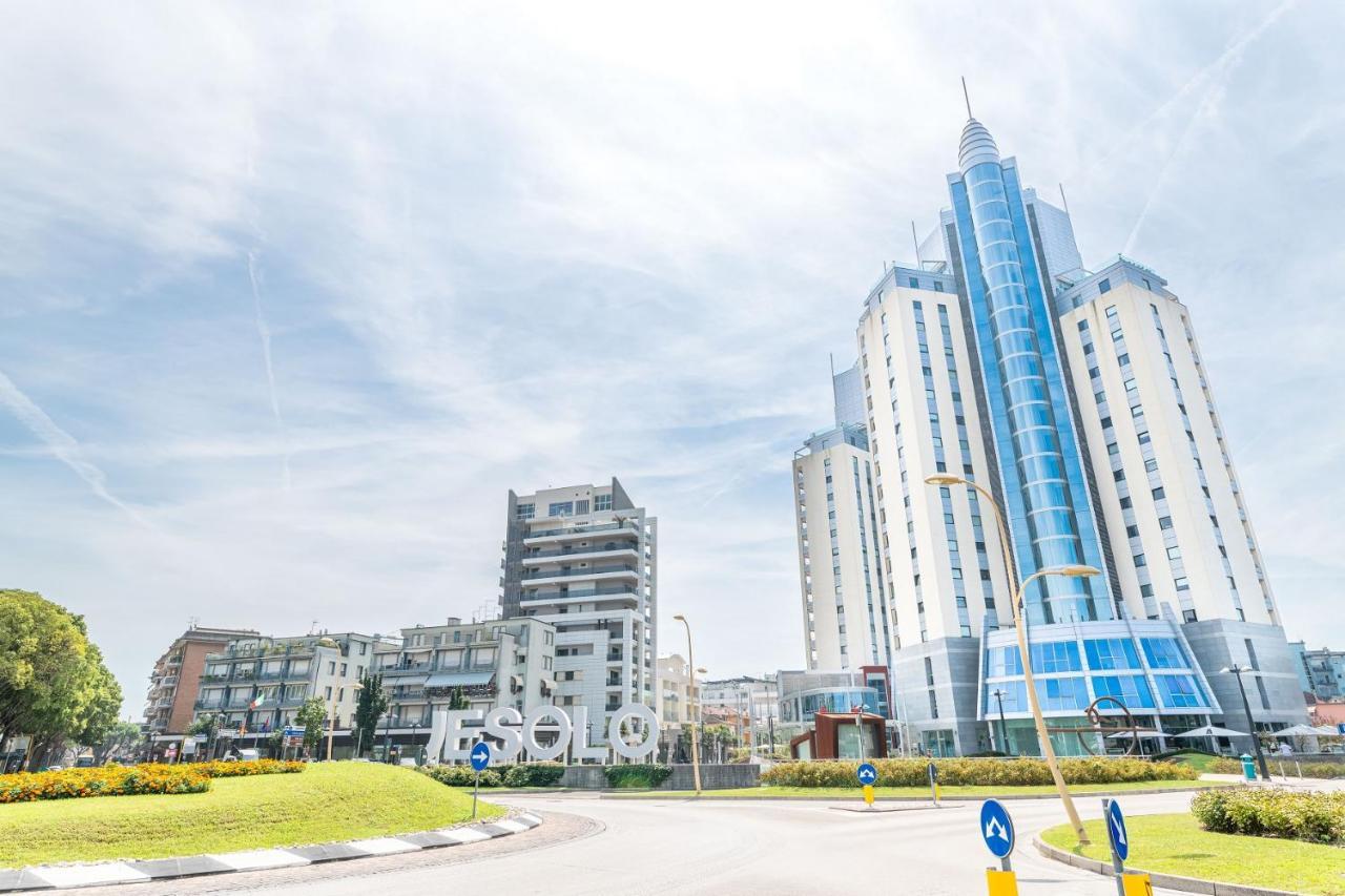 Apartamento Zenith Lido di Jesolo Exterior foto